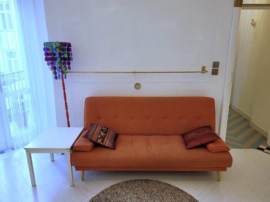 Pop Nowogrodzka Apartment Warsaw